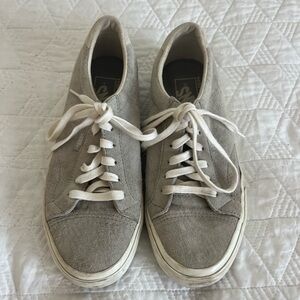 Grey size 6.5 in women Vans!